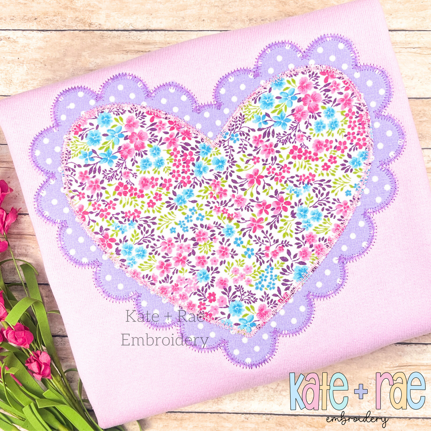 Scalloped Double Heart Zigzag Stitch Applique Embroidery Design