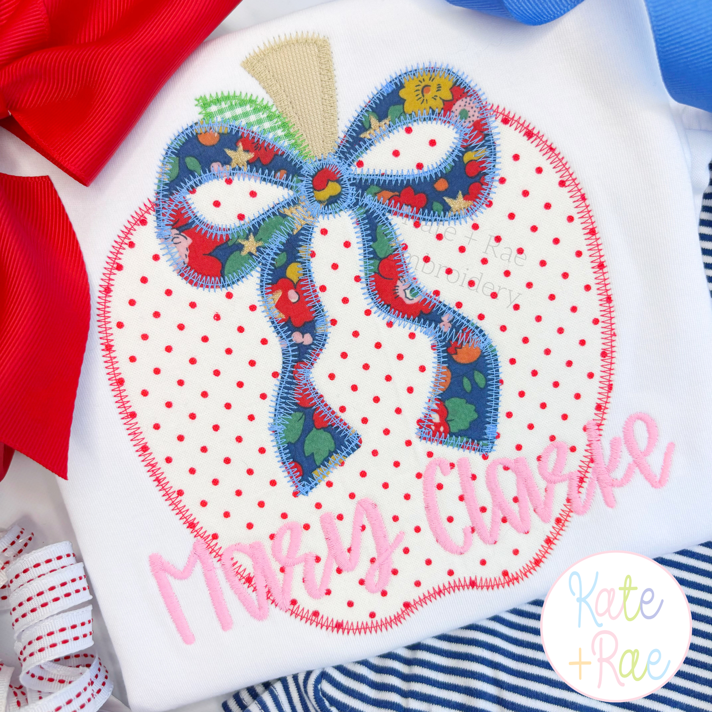 Apple with Bow Zigzag Stitch Applique Embroidery Design