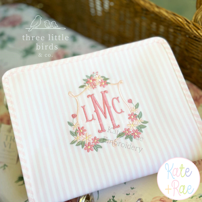 Daisy Floral Crest Satin Stitch Embroidery Design
