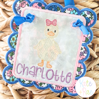 Girl Duck with Bow Sketch Stitch Embroidery Design